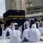 Saudi Arabia Cracks Down on Umrah Firm Over Pilgrims’ Accommodation Lapses