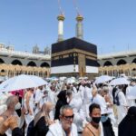 Saudi Urges Pilgrims to Plan Visits as Umrah Crowds Hit Makkah