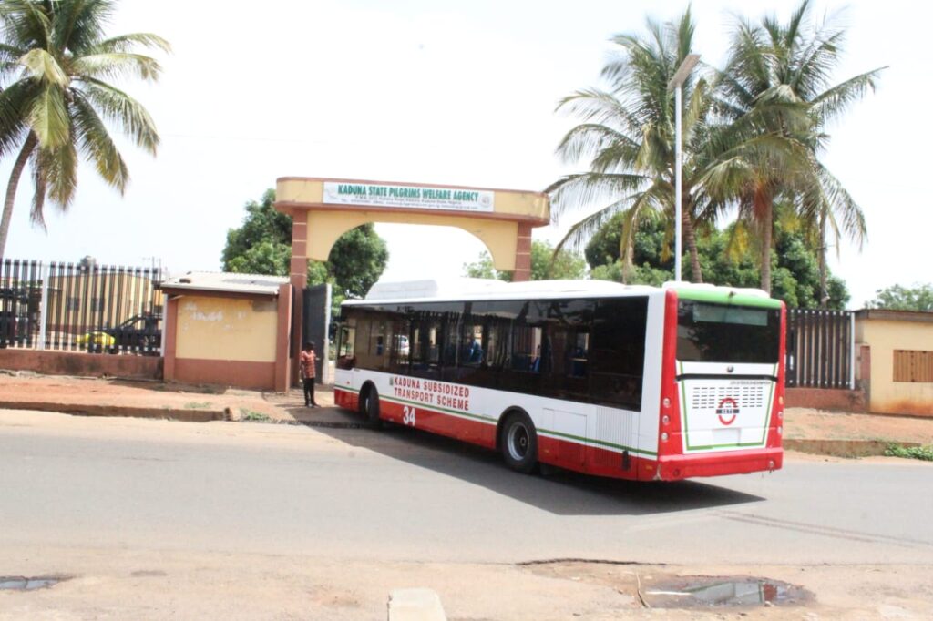Kaduna Governor Donates CNG Bus to Strengthen 2026 Hajj Operations