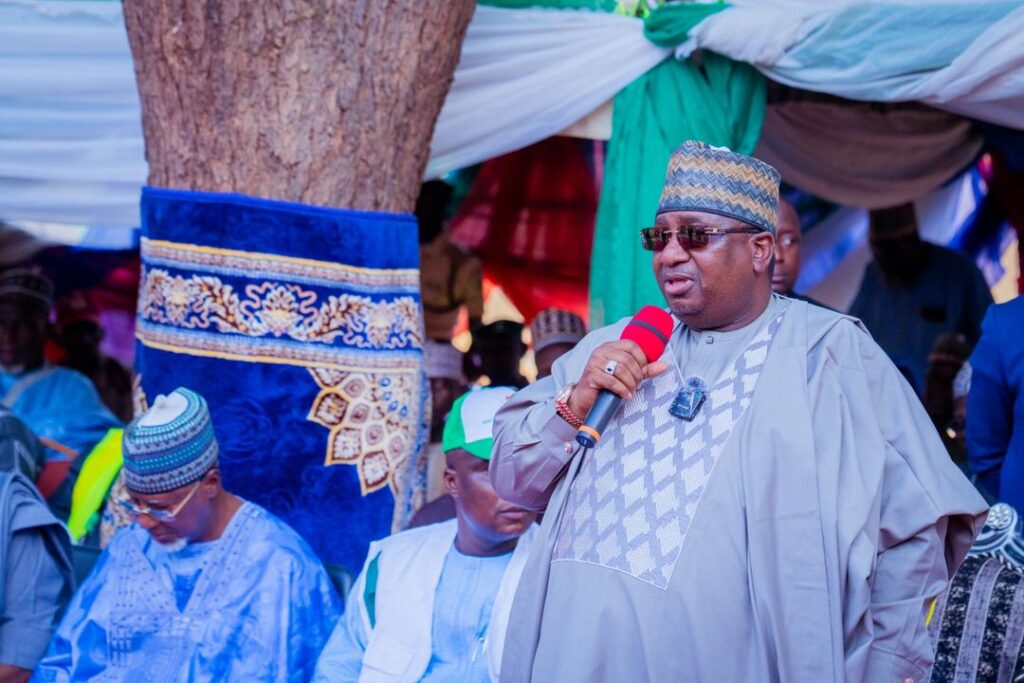 2026 Hajj: Governor Idris Bids Farewell to First Batch of Kebbi Pilgrims